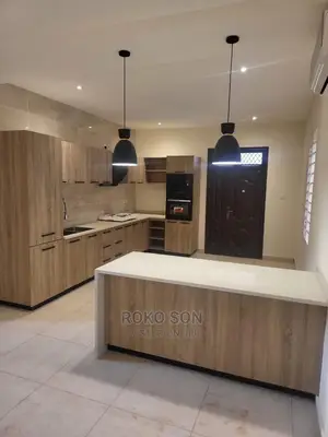 4bdrm Duplex in Dr Roko, Accra Metropolitan for sale