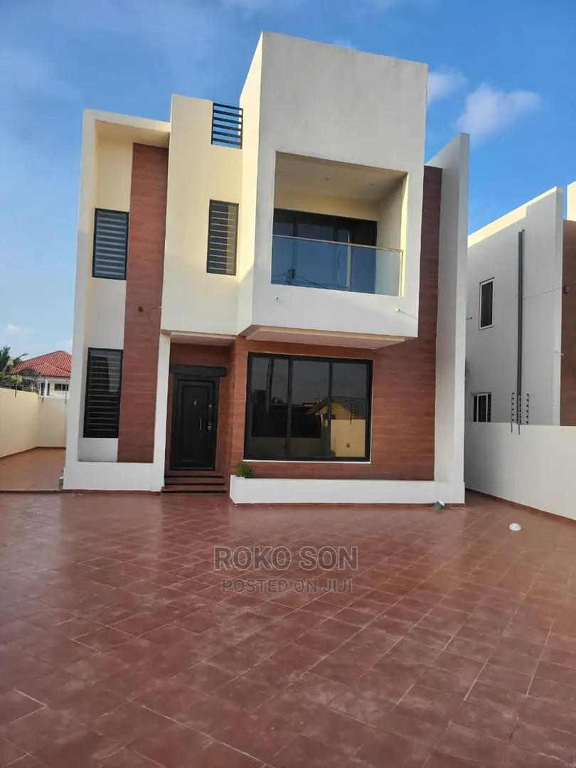 4bdrm Duplex in Dr Roko, Accra Metropolitan for sale