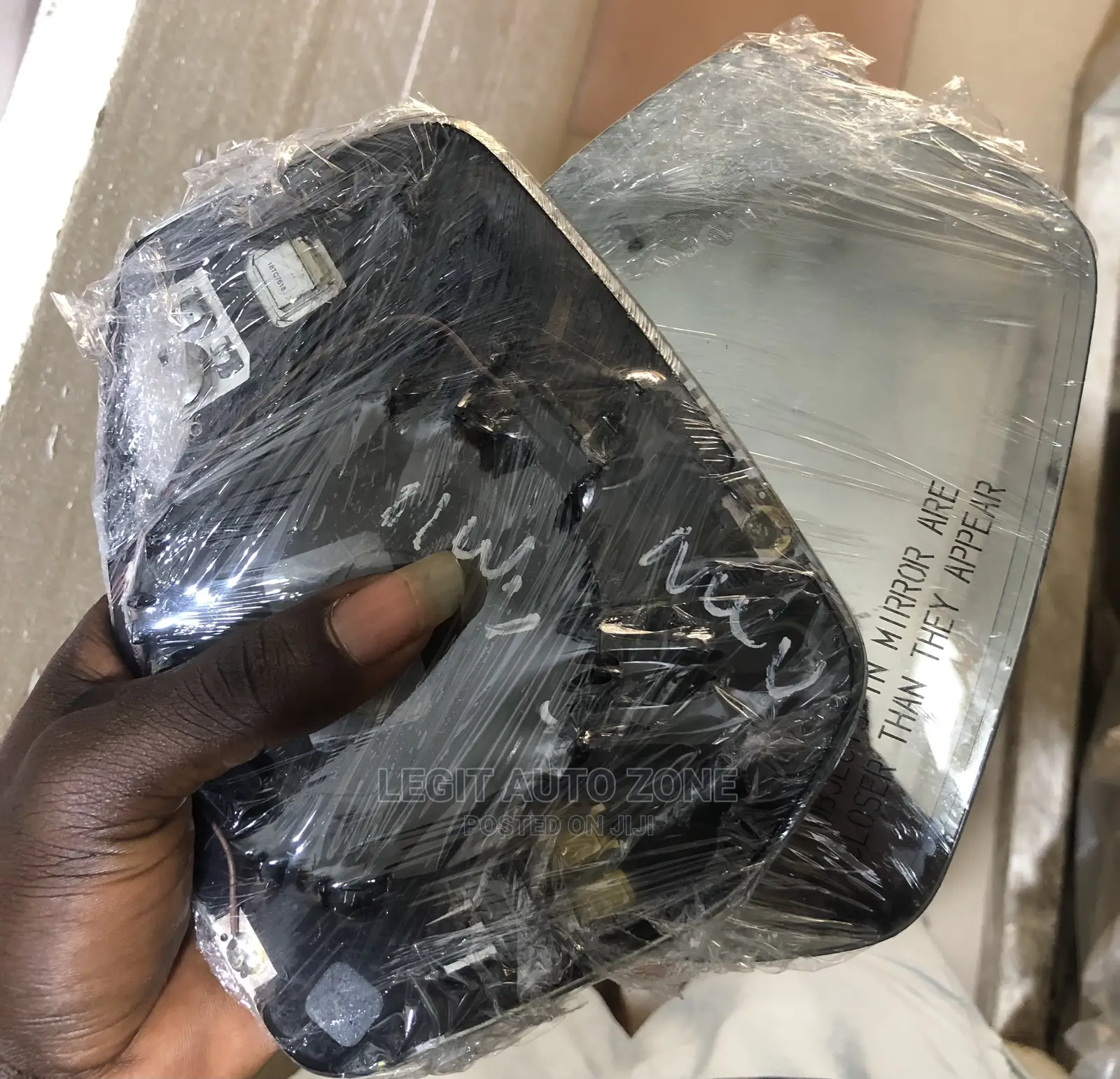 Range Rover Velar Mirror Glass With Sensor Available