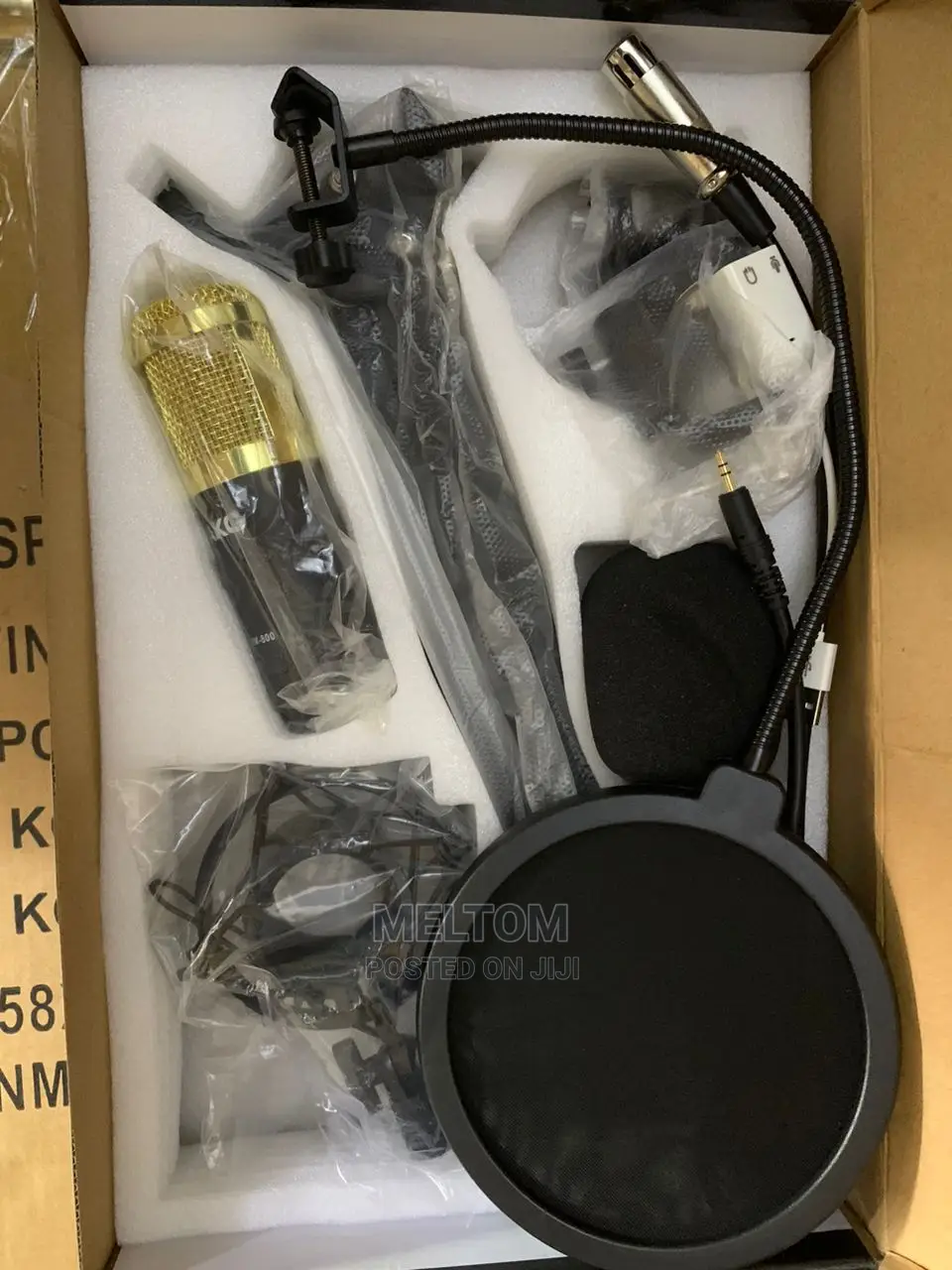 Akg Studio Condenser Microphone (Bm-800)