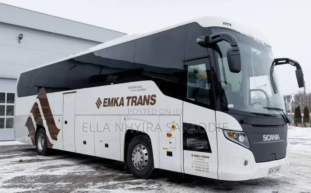 50seater Executive Bus / Washroom for Trips Hiring