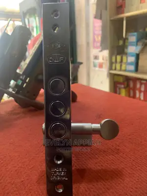 Turkey Door Top Lock