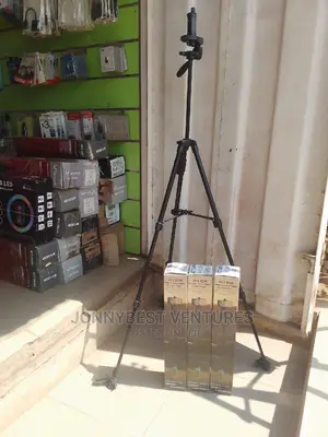 Brand New VCT-5208 Yunteng Tripod