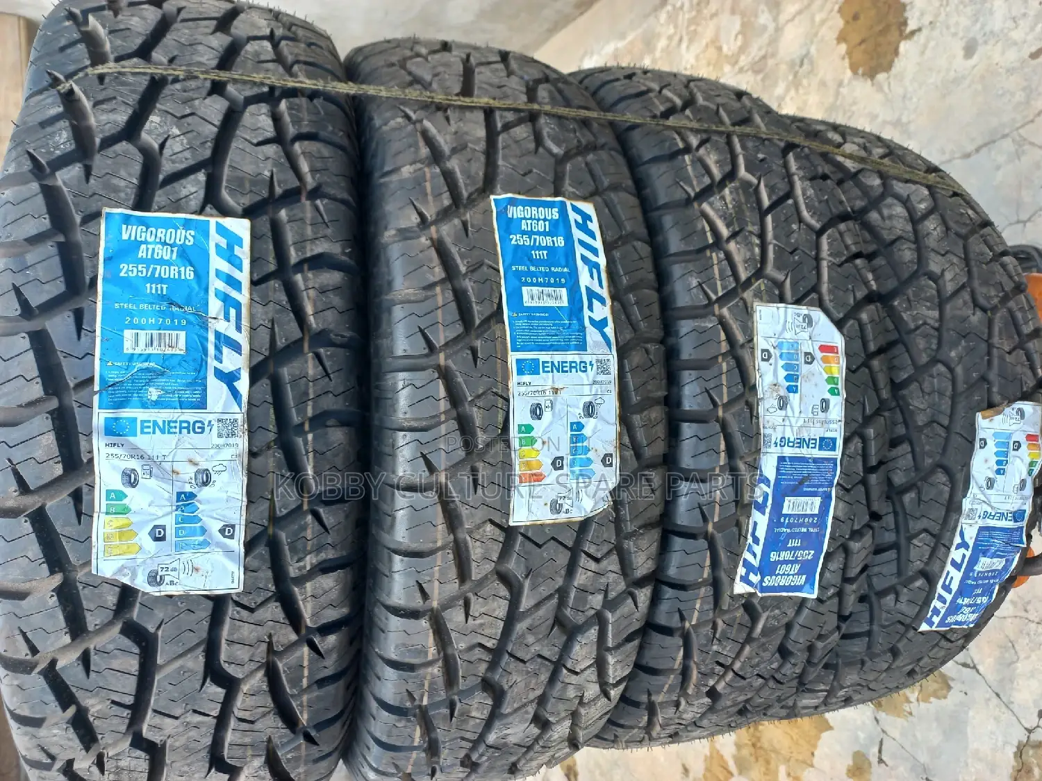 225/70 R16