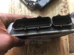Volkswagen (Vw) Golf 1.6 Engine Control Board