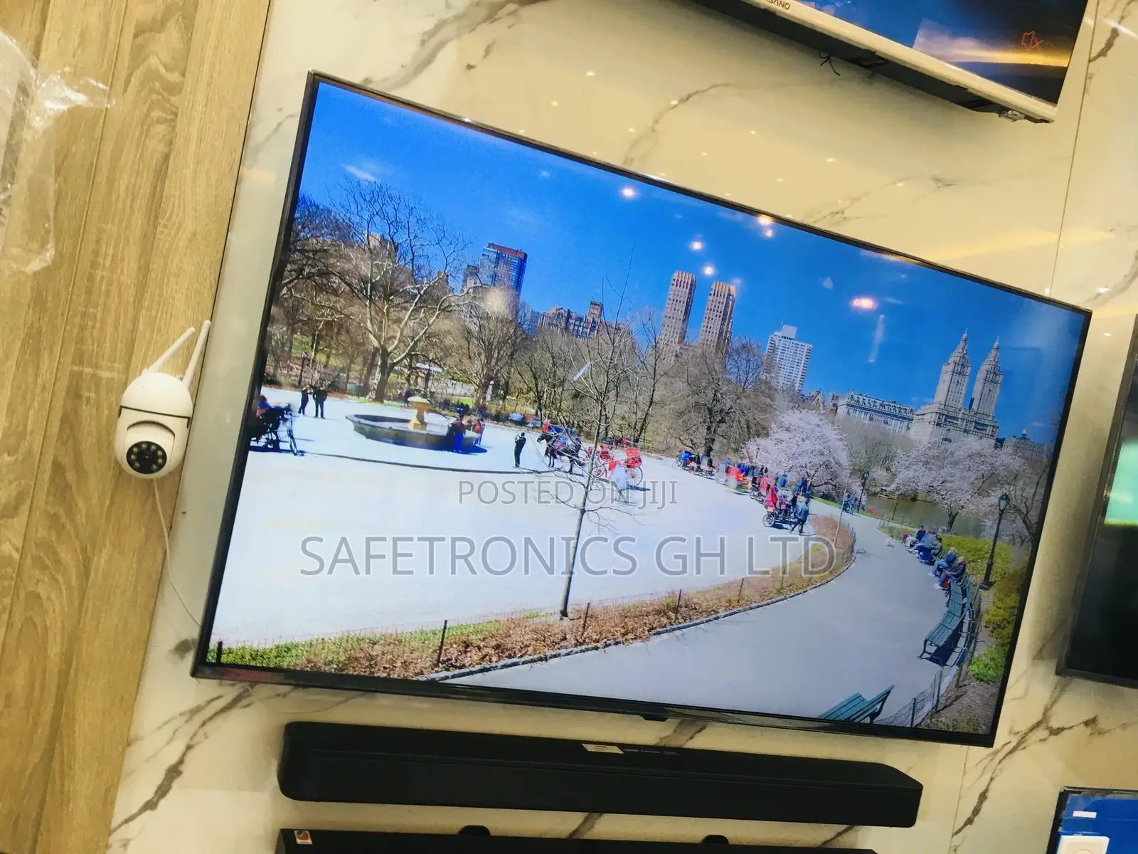 Best Durable 75 Inches Glossy Samsung BU80 LED Tv