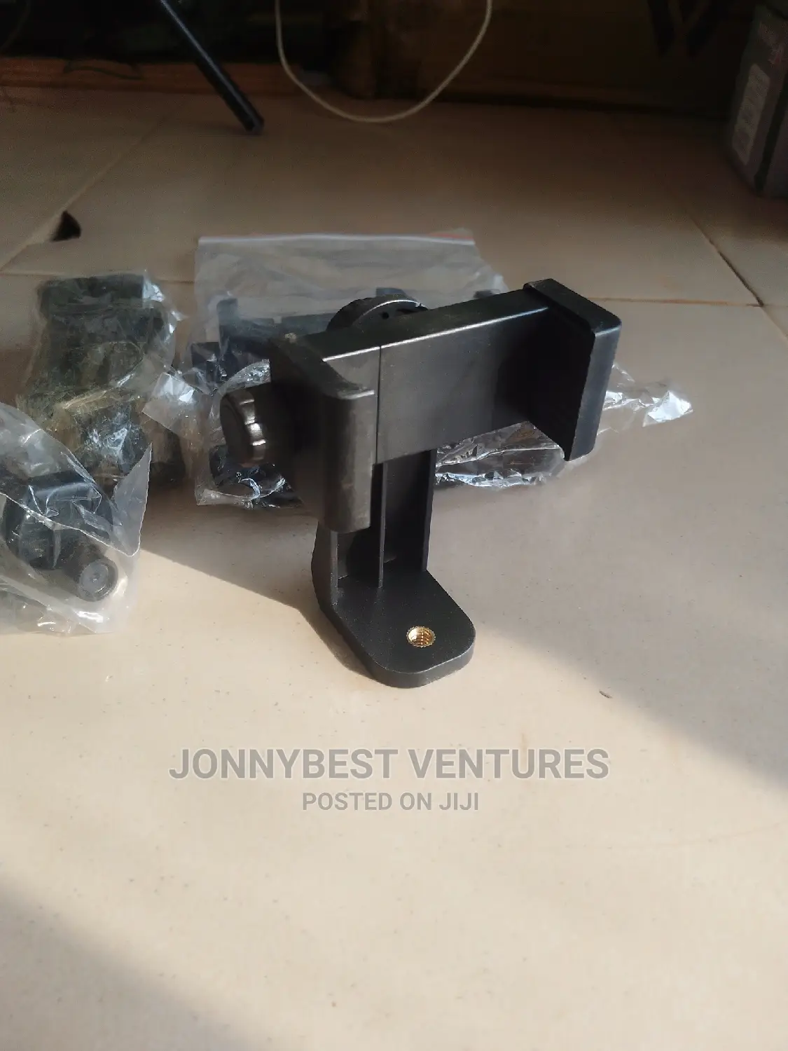Universal Phone Holder for Tripod