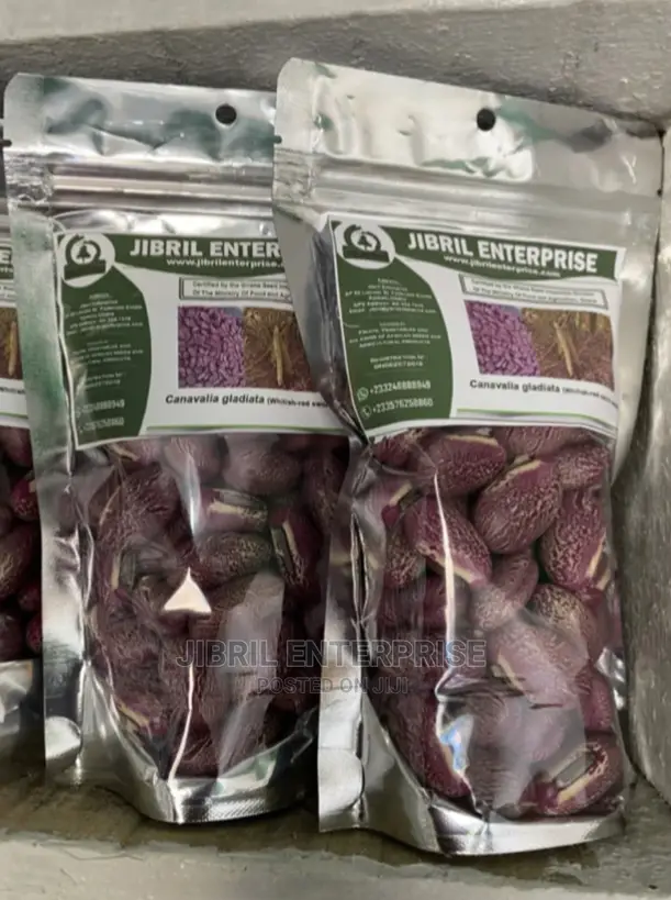 Reddish Sword Beans (Canavalia Gladiata)