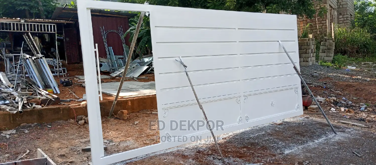 D D Metal Gate