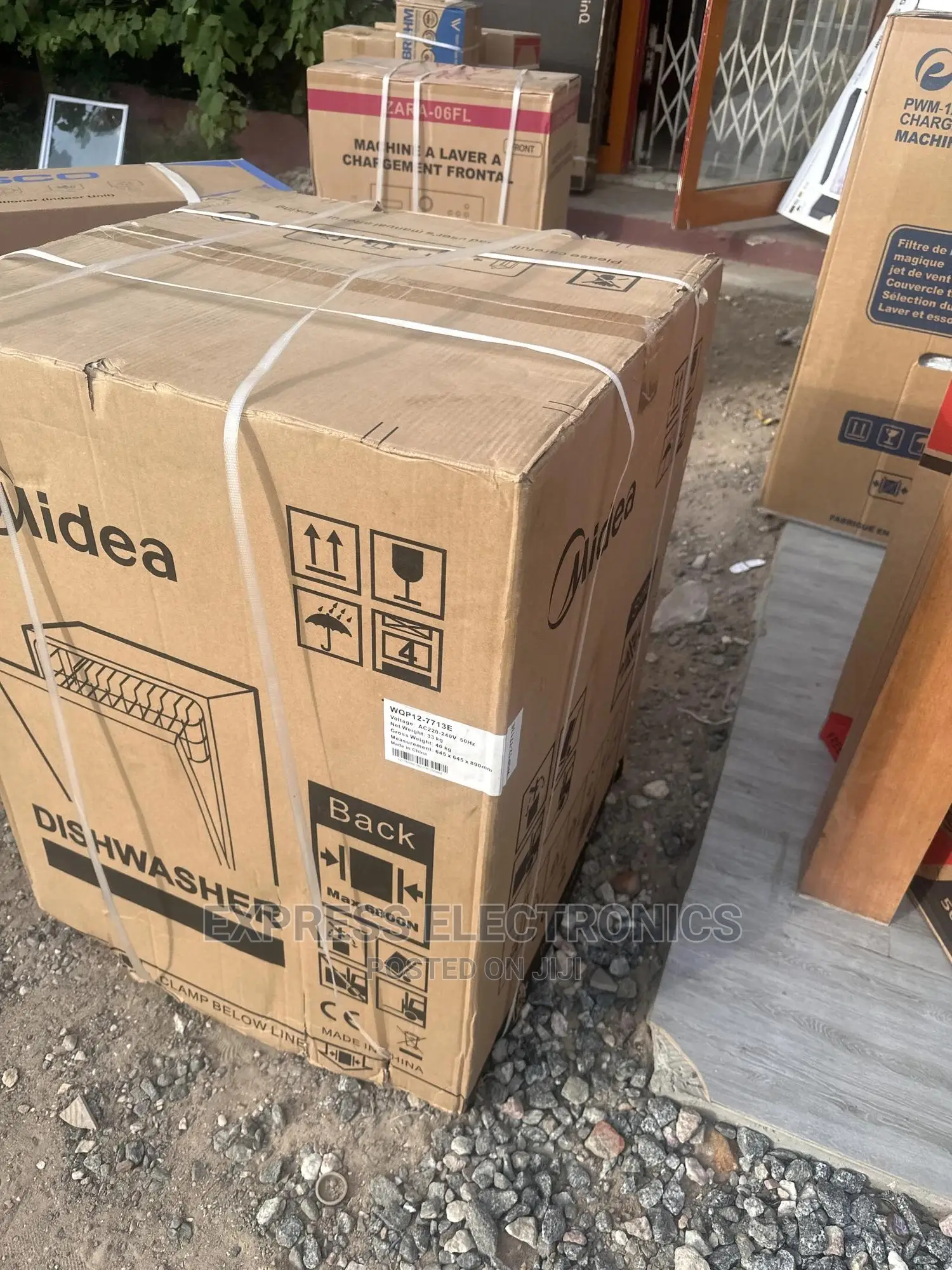Best and Authentic WQP12-7713E Midea Dishwasher Grey Color