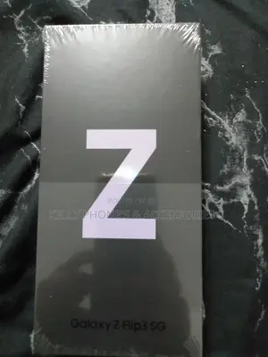 New Samsung Galaxy Z Flip3 5G 256 GB Black