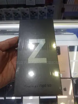 New Samsung Galaxy Z Flip3 5G 256 GB Black