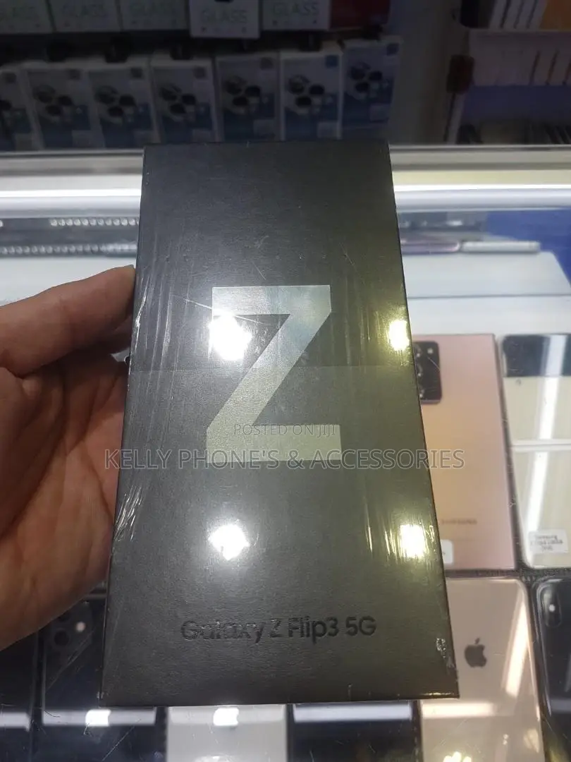New Samsung Galaxy Z Flip3 5G 256 GB Black