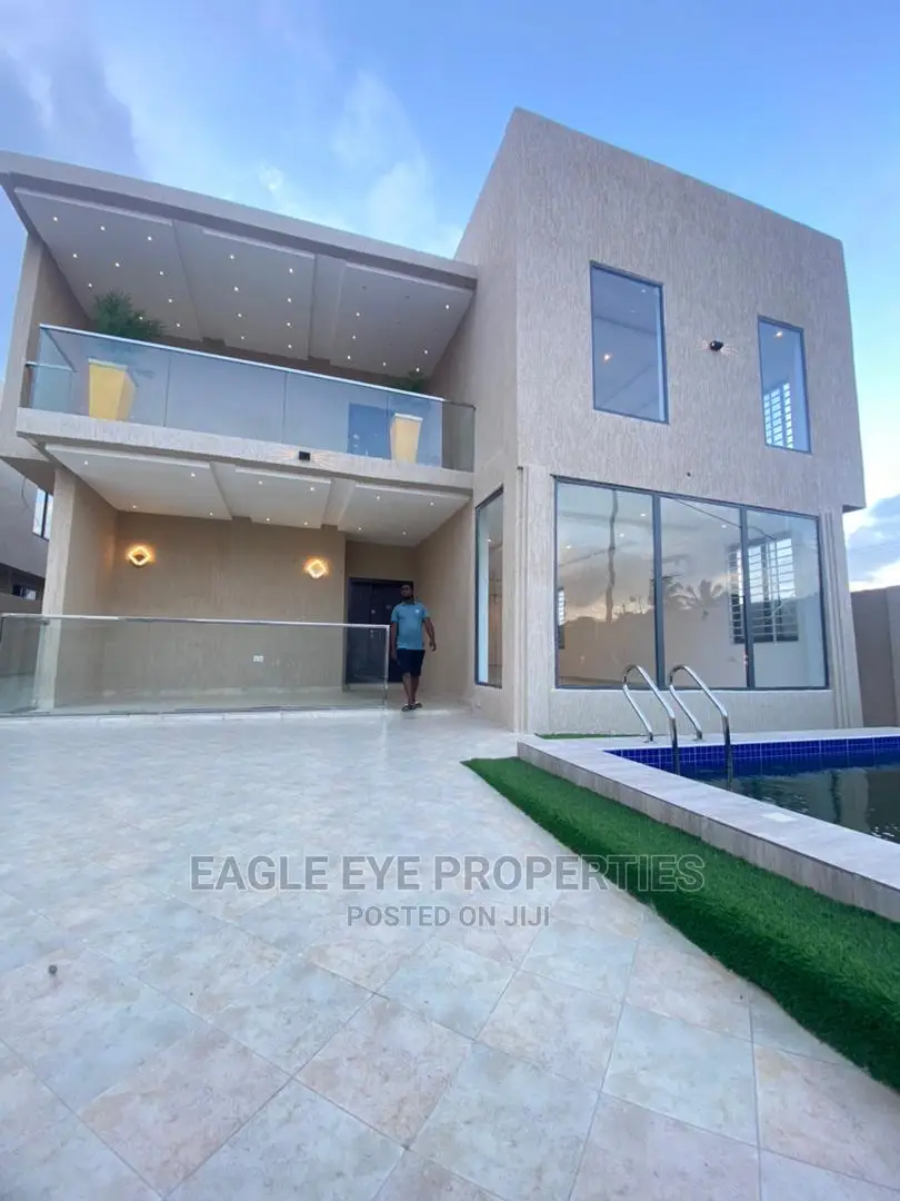 4bdrm House in East Legon for sale