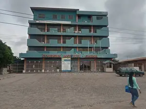 Commercial Building for Sale at Lapaz-Akweteyman