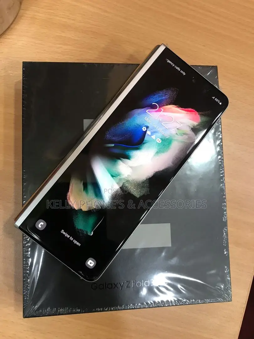 New Samsung Galaxy Z Fold3 5G 256 GB Black