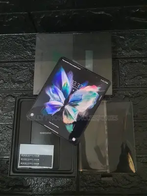 New Samsung Galaxy Z Fold3 5G 256 GB Black