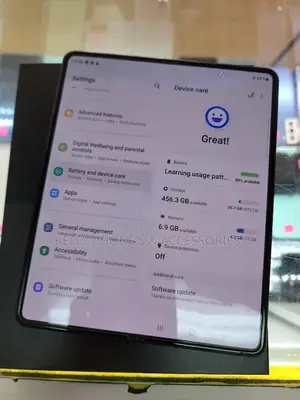 New Samsung Galaxy Z Fold 2 256 GB Black