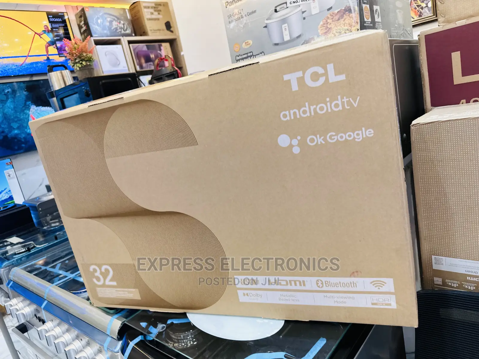 Frameless FHD Smart TCL 32S5400A TV 
