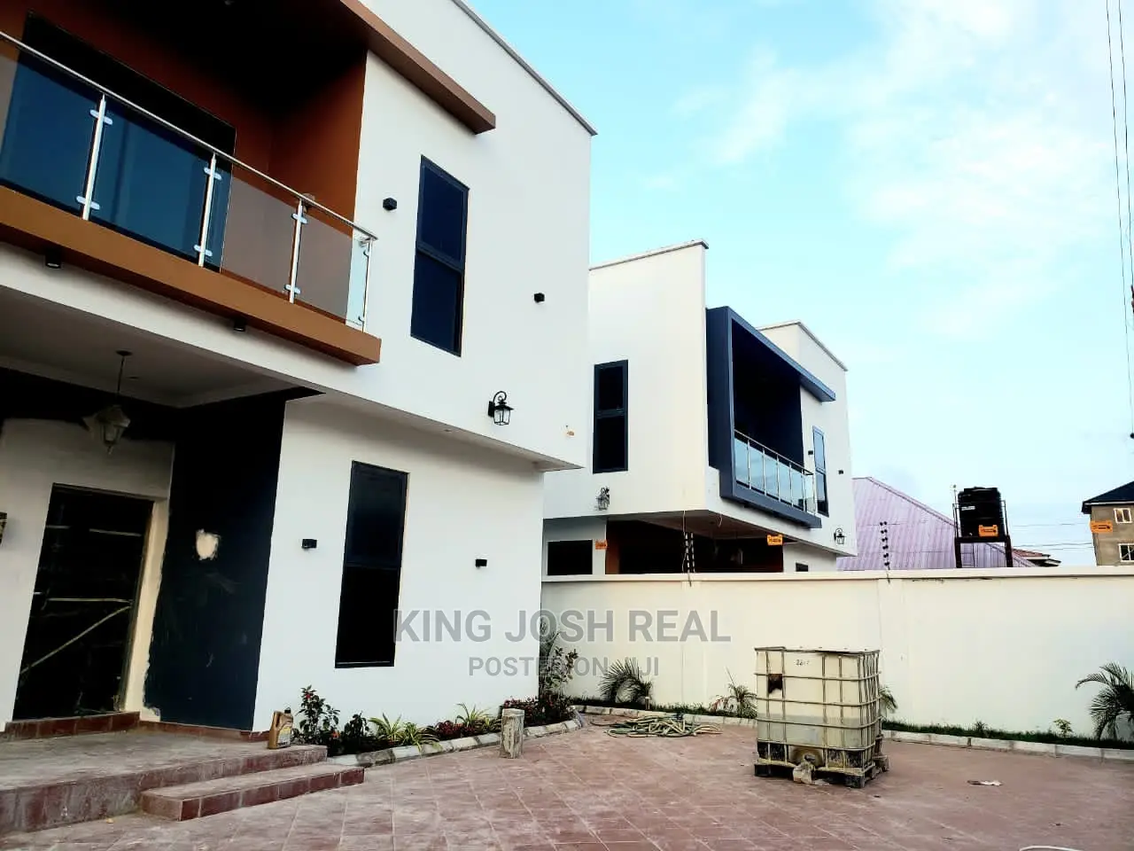4bdrm House in Spintex for sale