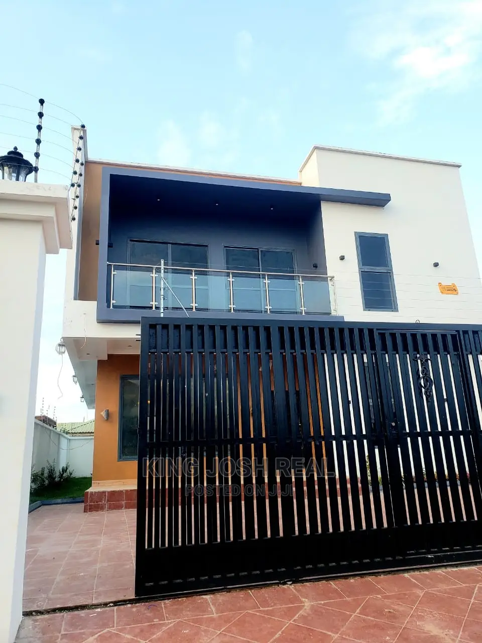 4bdrm House in Spintex for sale