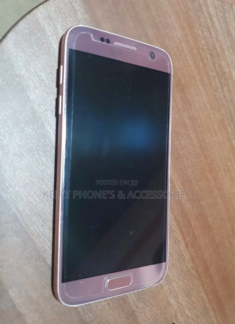 New Samsung Galaxy S7 32 GB Black