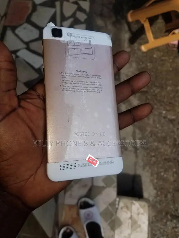 Vivo X7 64 GB Silver
