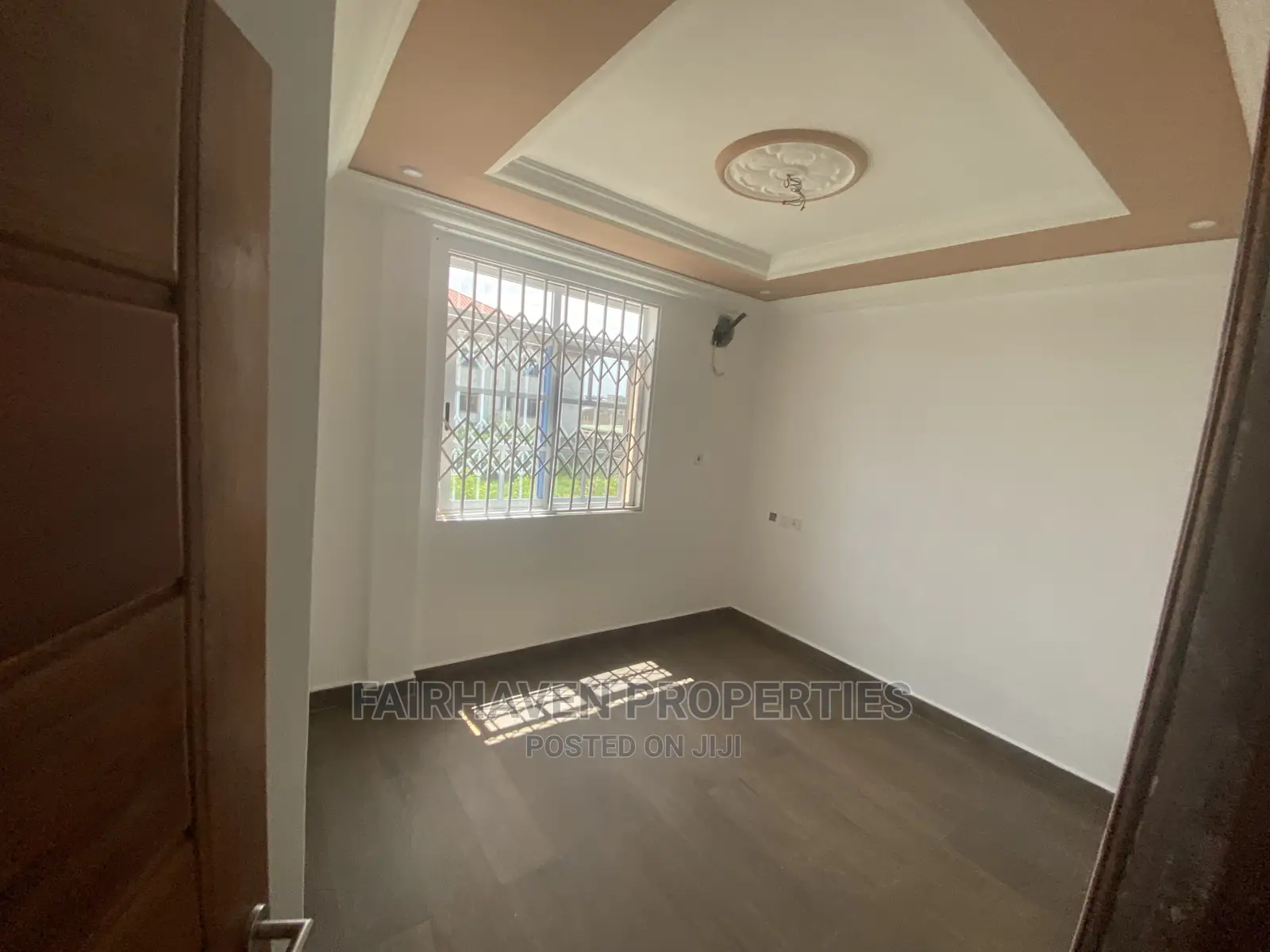 2bdrm Apartment in Tseaddo, Airport Residential Area for rent