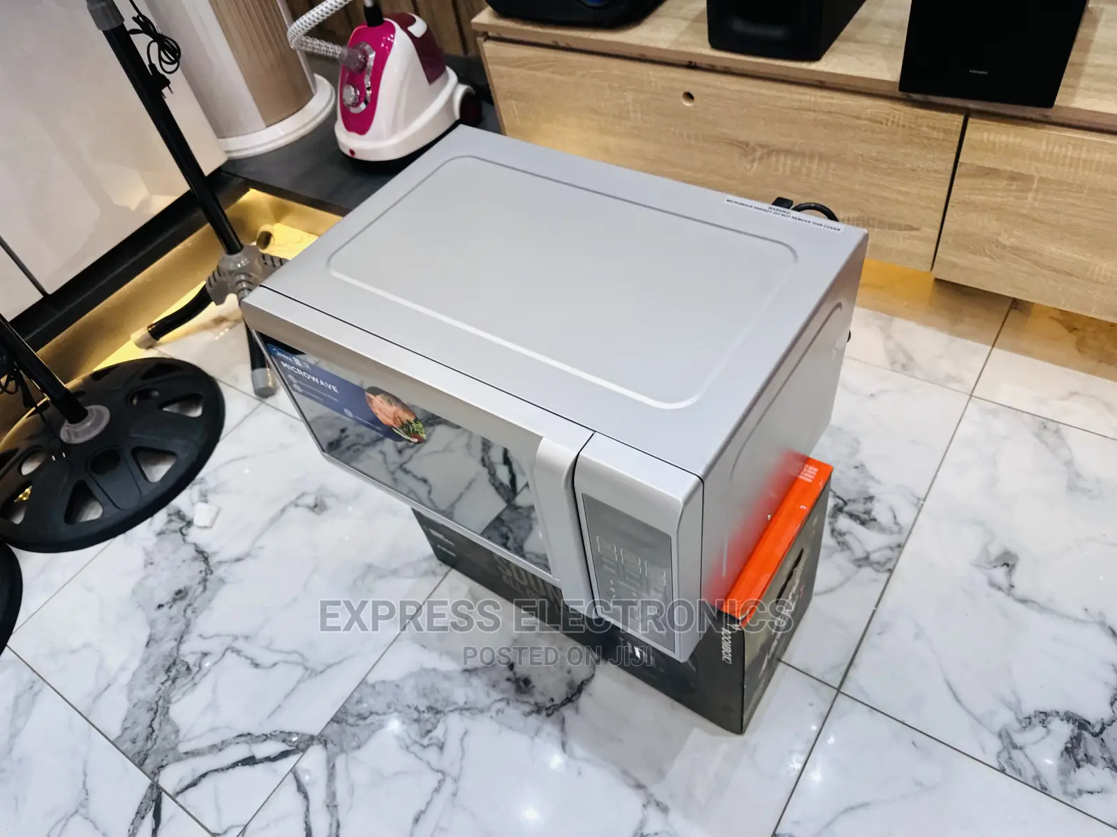 Cute  Microwave Midea EM928ETB Grey