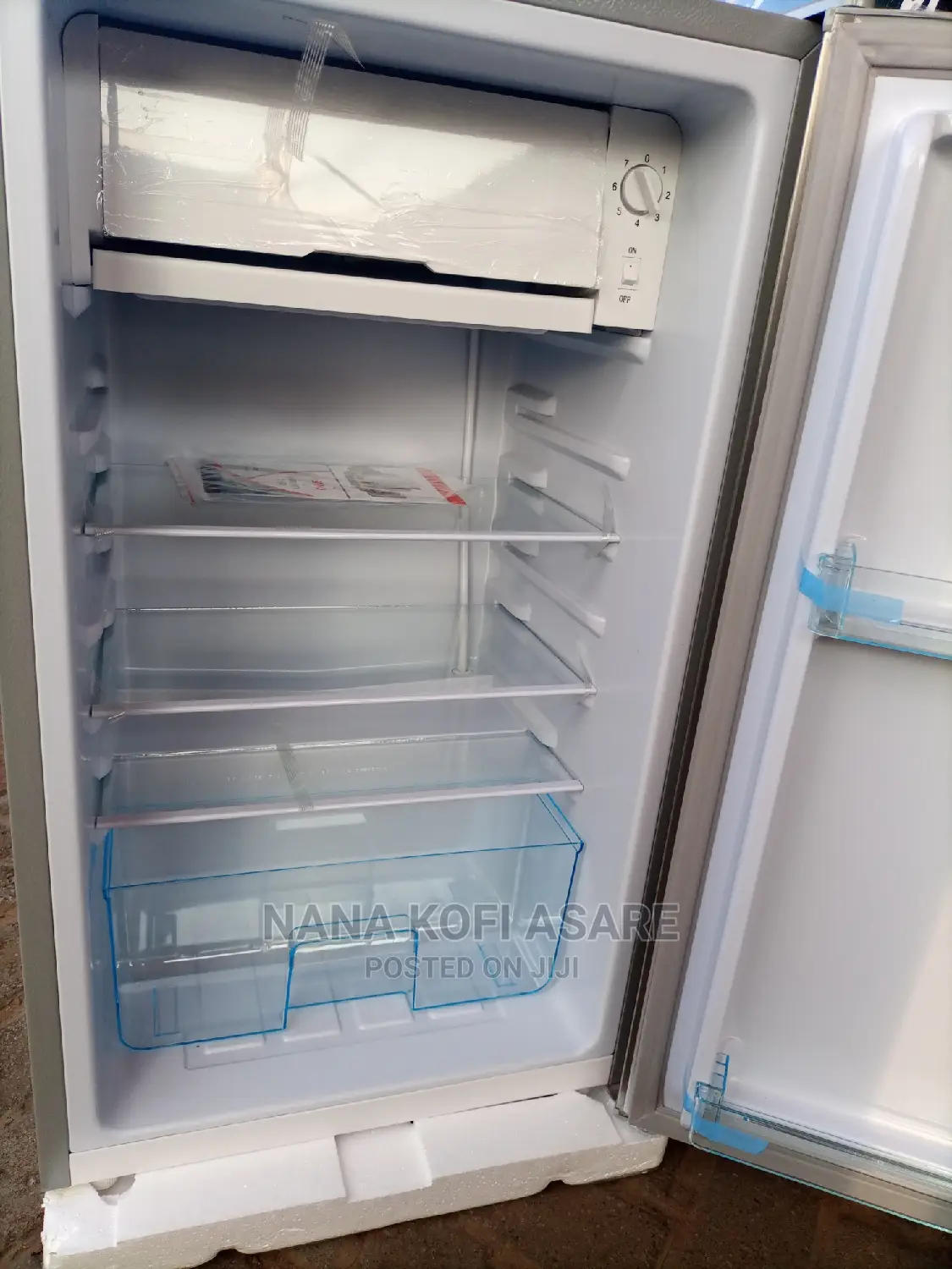 Asano 92litres Table Top Refrigerator