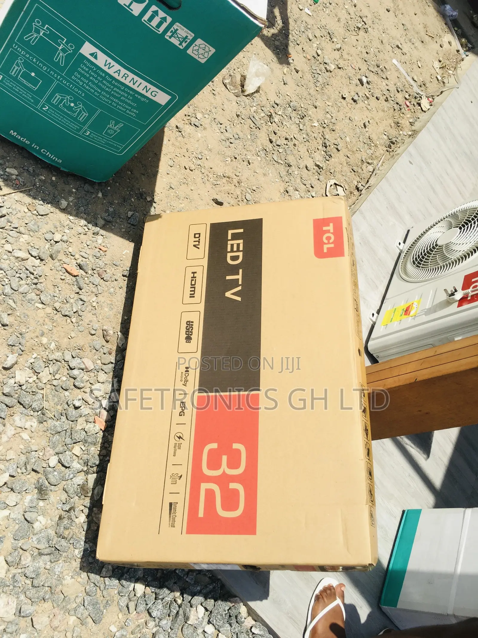 Glossy High Quality LED 32 Inches TCL D3200 
