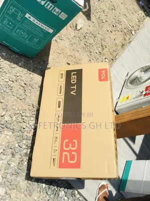 Glossy High Quality LED 32 Inches TCL D3200 
