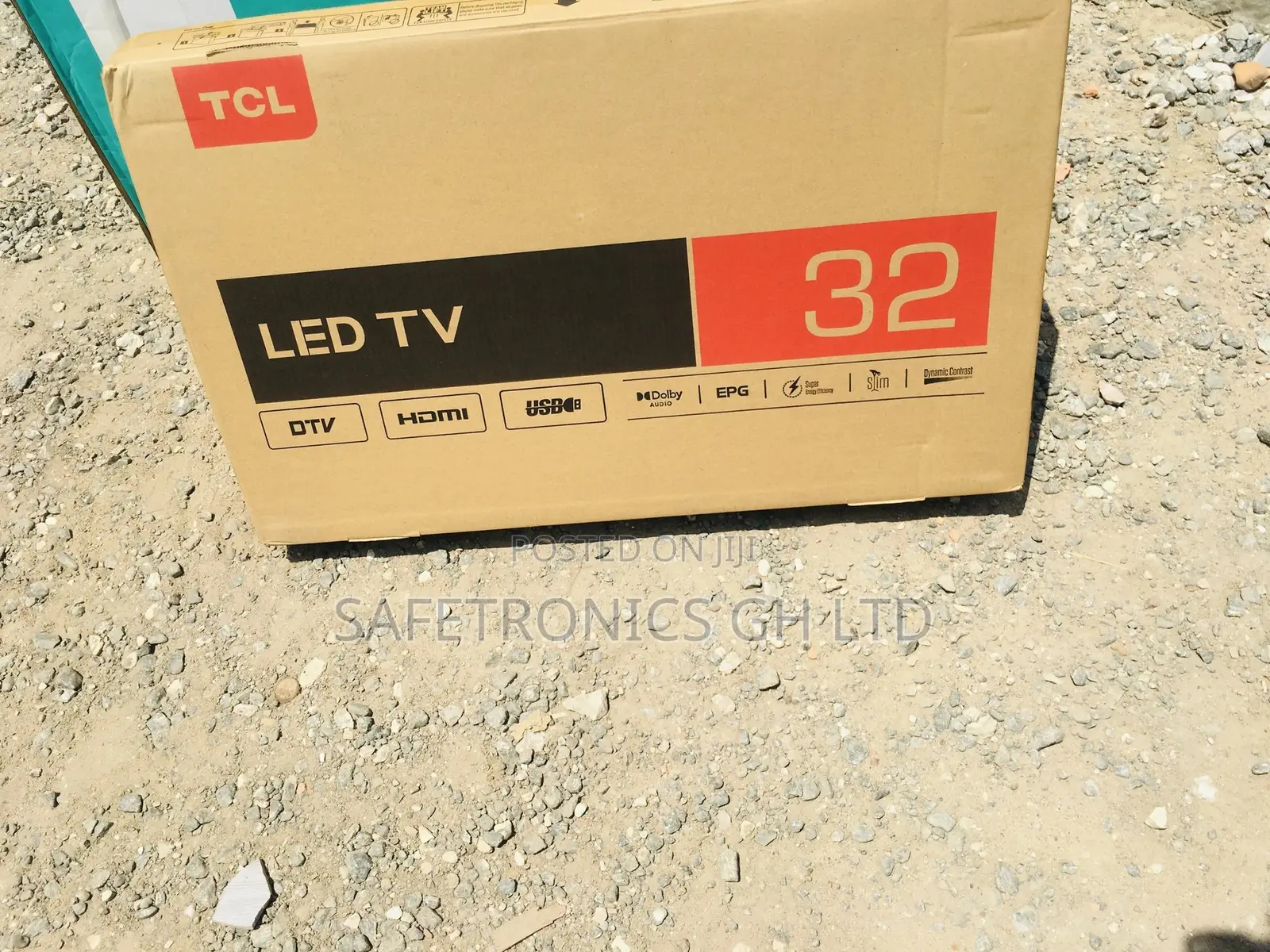 32 Inches Glossy TCL Elegant HDR D3200 