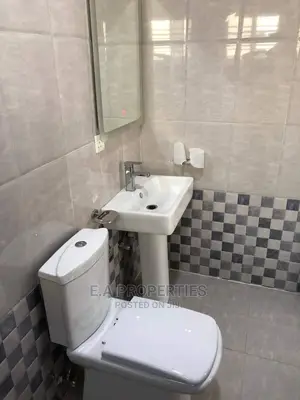 3bdrm House in E A Properties, School Junction for rent