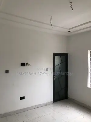 3bdrm House in Lakeside Estate for sale