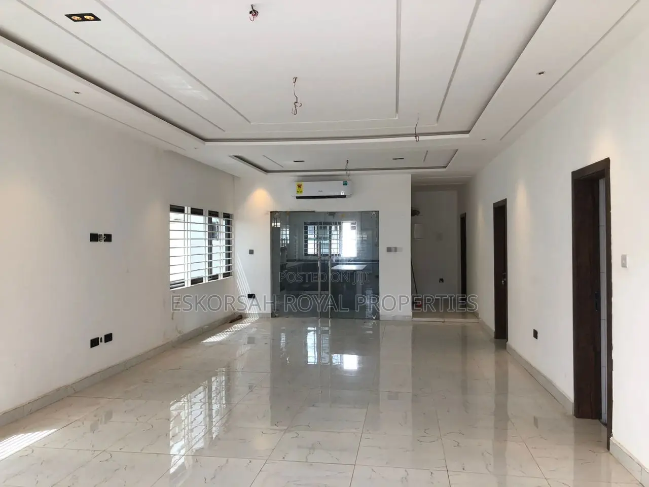 3bdrm House in Lakeside Estate for sale