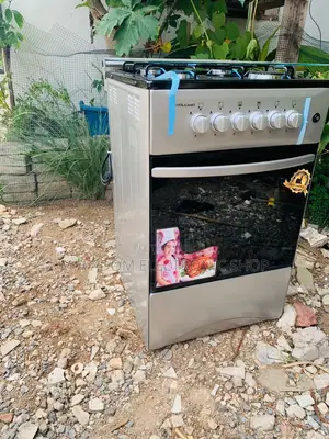 First Super Volcano 50x55 Gas Cooker With Oven