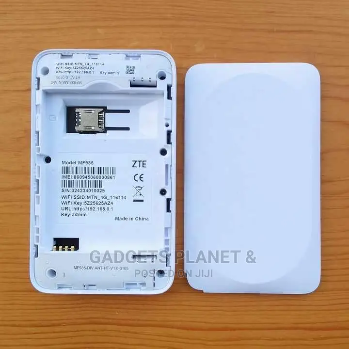 ZTE Universal 4G LTE Mobile Router Pocket Mifi CAT 4 - MF935