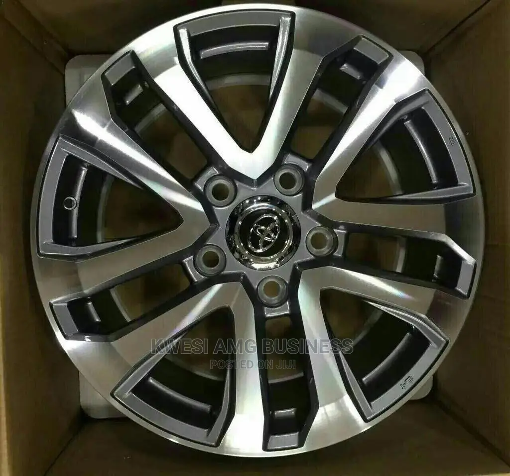 Toyota Land Cruiser V8