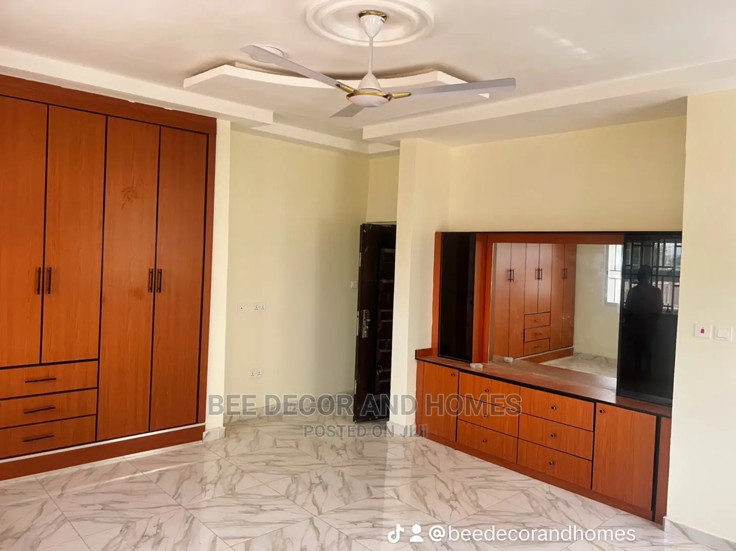 3bdrm House in Bee Decor And Homes, Abokobi for sale
