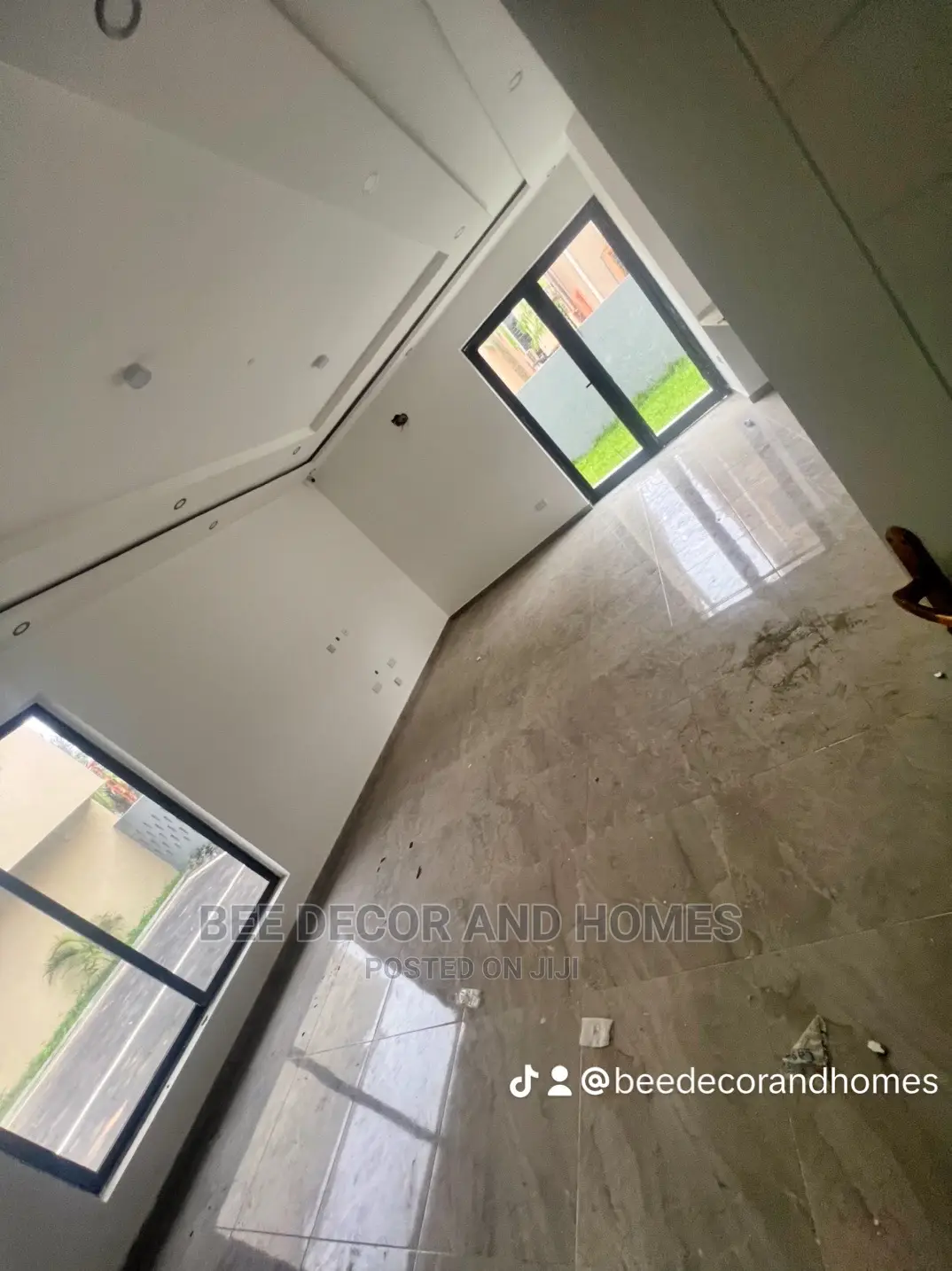 3bdrm Townhouse/Terrace in Bee Decor And Homes, North Legon for sale