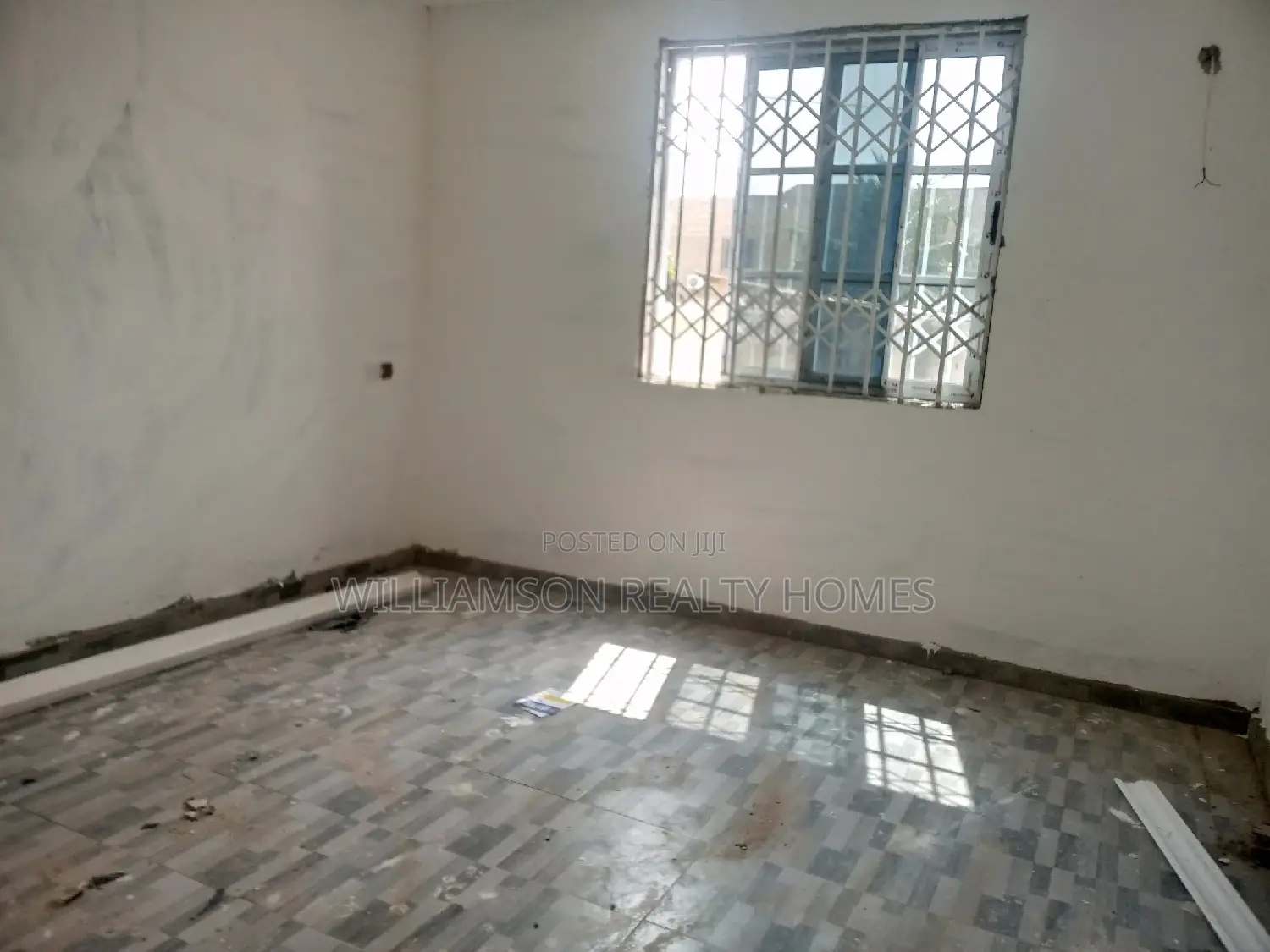1bdrm Apartment in Community 18, Spintex for rent