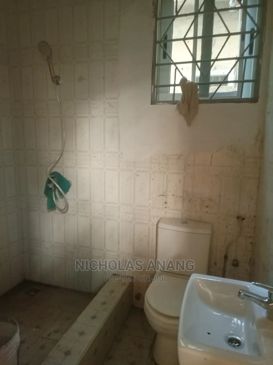 3bdrm Duplex in Don Nicky Properties, New Town for rent