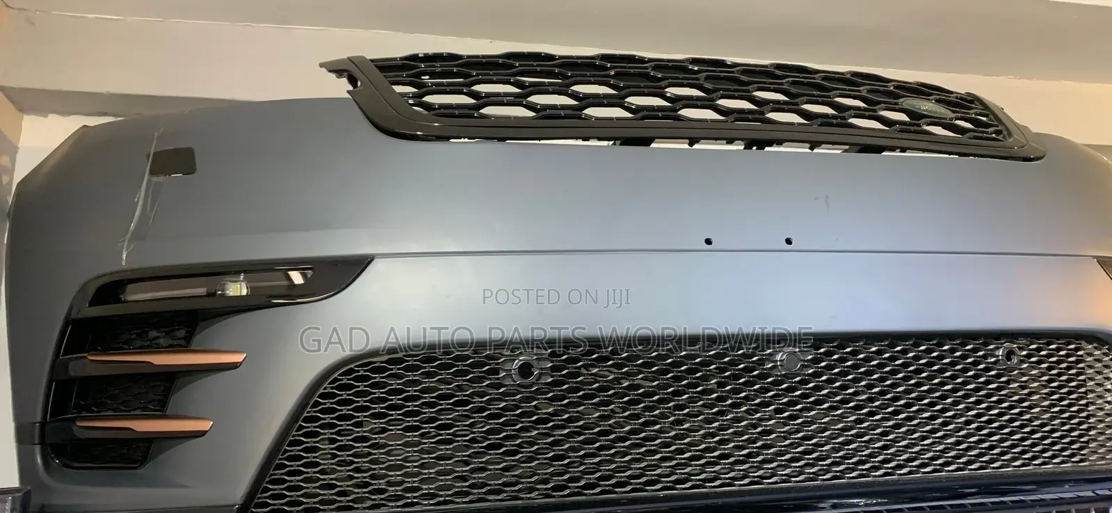 Range Rover Velar Front Bumper Complete 2018-2022