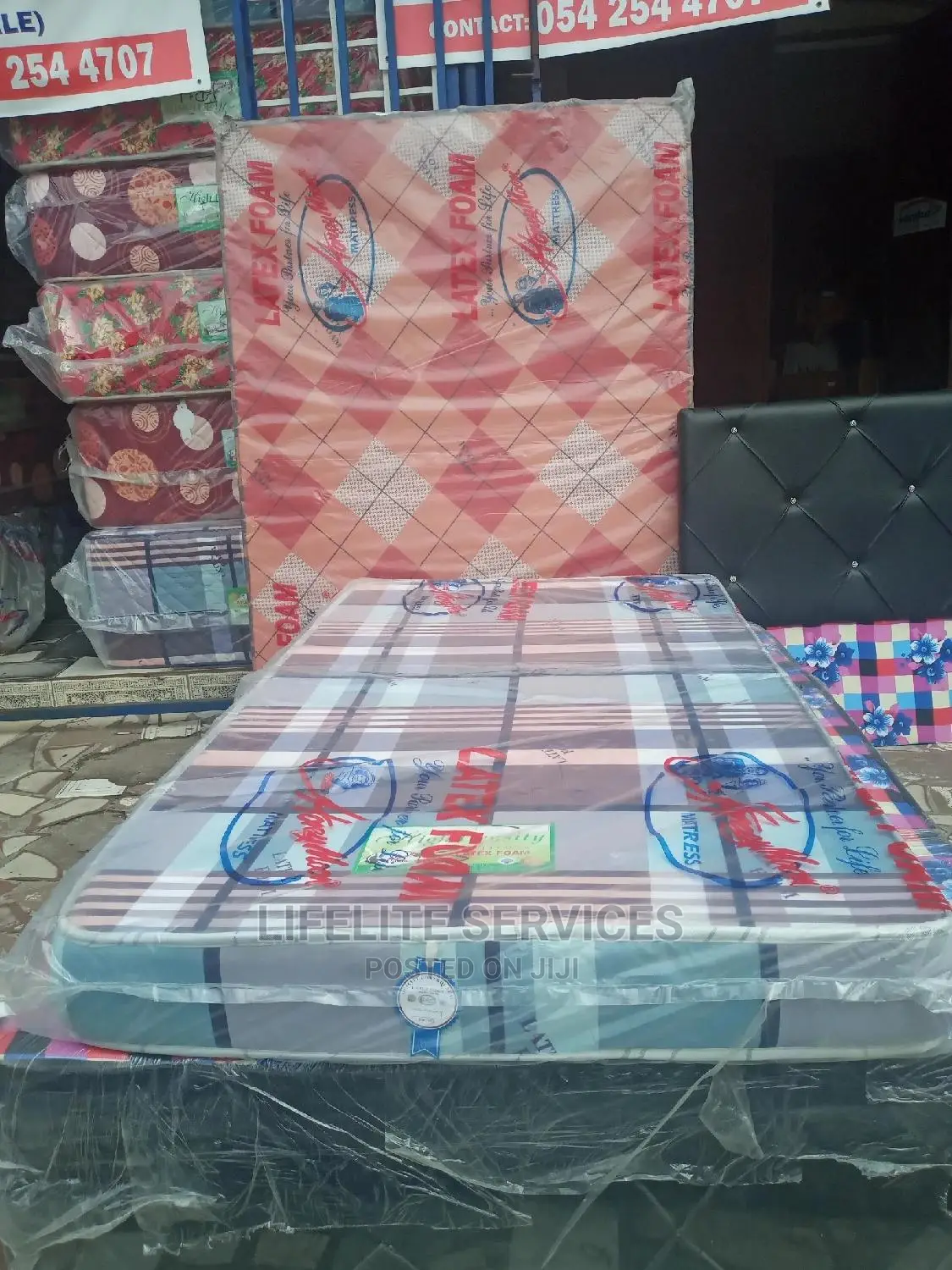 High Density Mattress 6" 1 Half (42"X75")