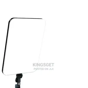 L-3560 Photographic Fill Light With Stand