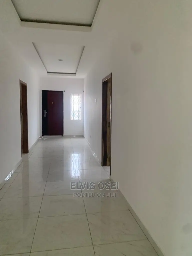 1bdrm Apartment in Botianor, Weija for rent