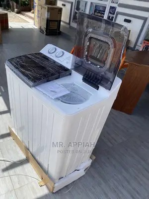 Nicely Designed TCL Top Load Washingmachine(10kg) 
