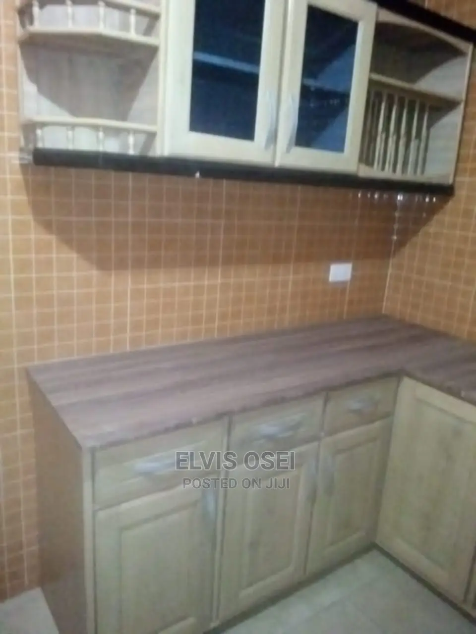 2bdrm Bedsitter in Blue Kloss Gbawe for rent