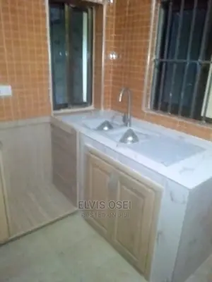 2bdrm Bedsitter in Blue Kloss Gbawe for rent